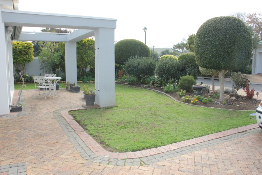 3 Bedroom Property for Sale in Bizweni Western Cape